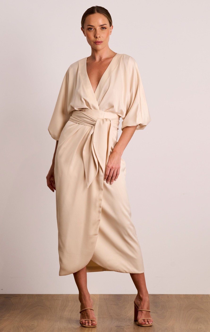 Dresses PASDUCHAS | Florence Wrap Midi - Pre Order Champagne